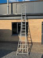 2 delige aluminium ladder, Doe-het-zelf en Bouw, Ladders en Trappen, Ophalen, Zo goed als nieuw, Ladder