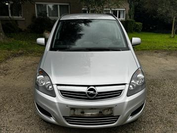 Opel Zafira 1.6i / 130.000km / Airco / 7pl / Benzine /Euro 5 beschikbaar voor biedingen