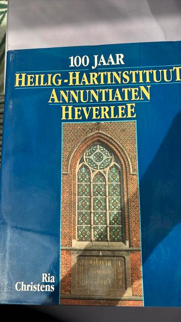 100 jaar Heilig Hartinstituut Heverlee beschikbaar voor biedingen
