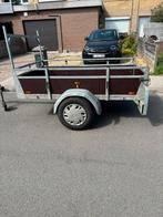 Vernieuwde aanhangwagen, Ophalen