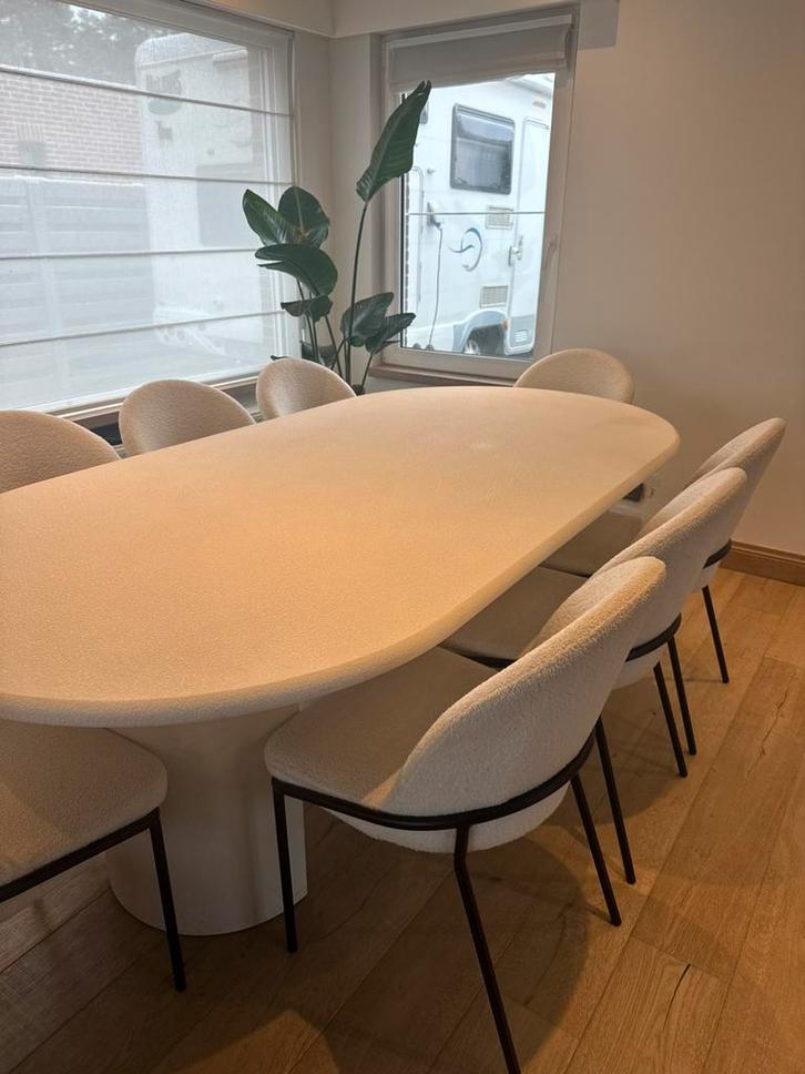 Mortex look tafel + 8 stoffen stoelen met zwart detail, Huis en Inrichting, Tafels | Eettafels, Gebruikt, 100 tot 150 cm, 200 cm of meer