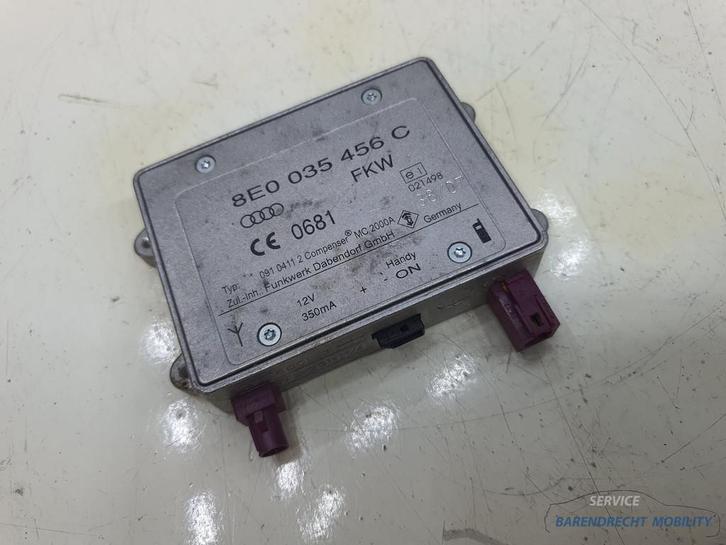 Antenne versterker Audi A3 A4 A5 A6 TT 8E0035456C origineel, Auto-onderdelen, Elektronica en Kabels, Audi, Gebruikt