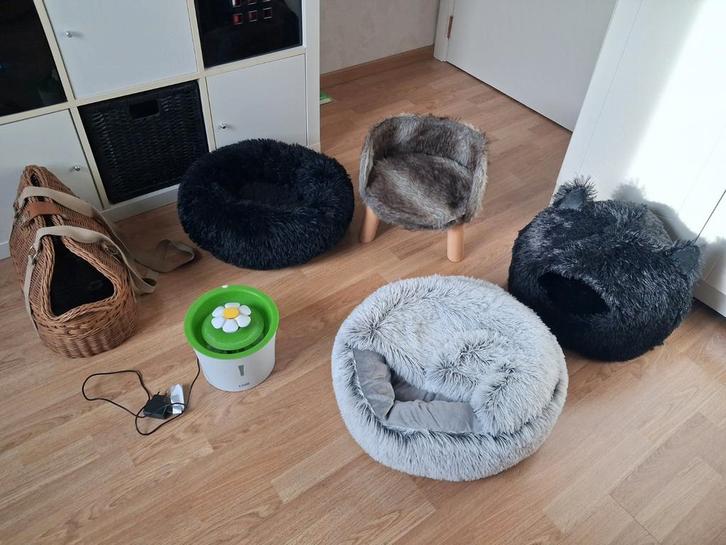 kattenspullen allerlei zie lijst, Dieren en Toebehoren, Kattenmanden, Zo goed als nieuw, Overige, Ophalen of Verzenden
