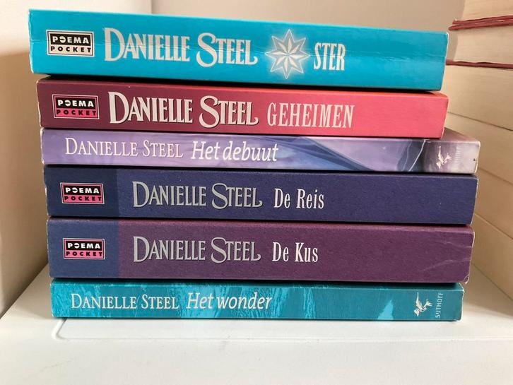 Boeken Danielle Steel, Boeken, Romans, Zo goed als nieuw, Ophalen of Verzenden