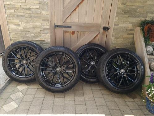 Wintervelgen met banden  -- Hyundai Tucson N-Line (NX4)--, Auto-onderdelen, Banden en Velgen, Band(en), Winterbanden, 19 inch