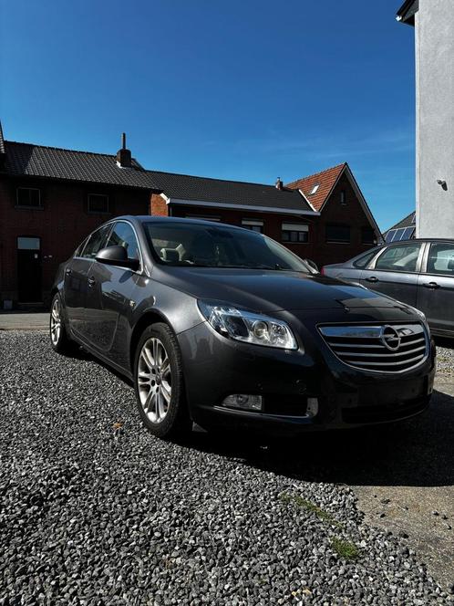 Opel Insignia 1.6 Benzine Xenon Gekeurd + Carpas, Auto's, Opel, Particulier, Insignia, ABS, Airbags, Airconditioning, Alarm, Bluetooth