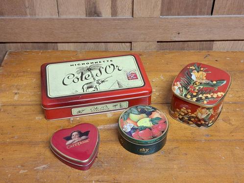Vintage blikken dozen snoep en chocolade, Collections, Boîte en métal, Utilisé, Enlèvement ou Envoi