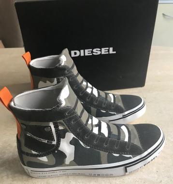 BASKETS CAMOUFLAGE "DIESEL" - S IMAGINEE MID SLIP ON" - 37 beschikbaar voor biedingen