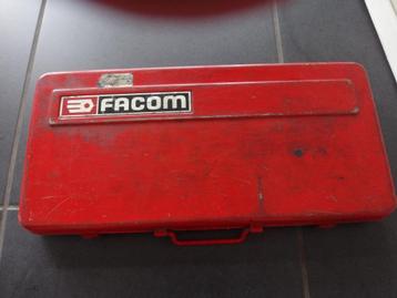 Facom koffer en gereedschap beschikbaar voor biedingen