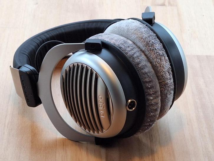 Beyerdynamic DT990Edt. met afneembare kabel + nieuwe earpads, Audio, Tv en Foto, Hoofdtelefoons, Zo goed als nieuw, Over oor (circumaural)