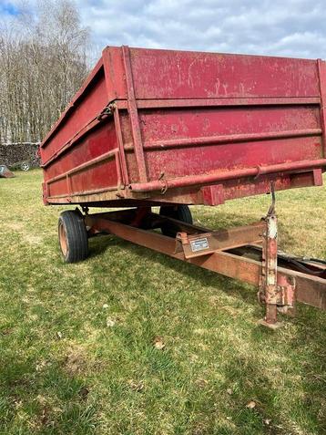 benne International Harvester, Enlèvement, Transport