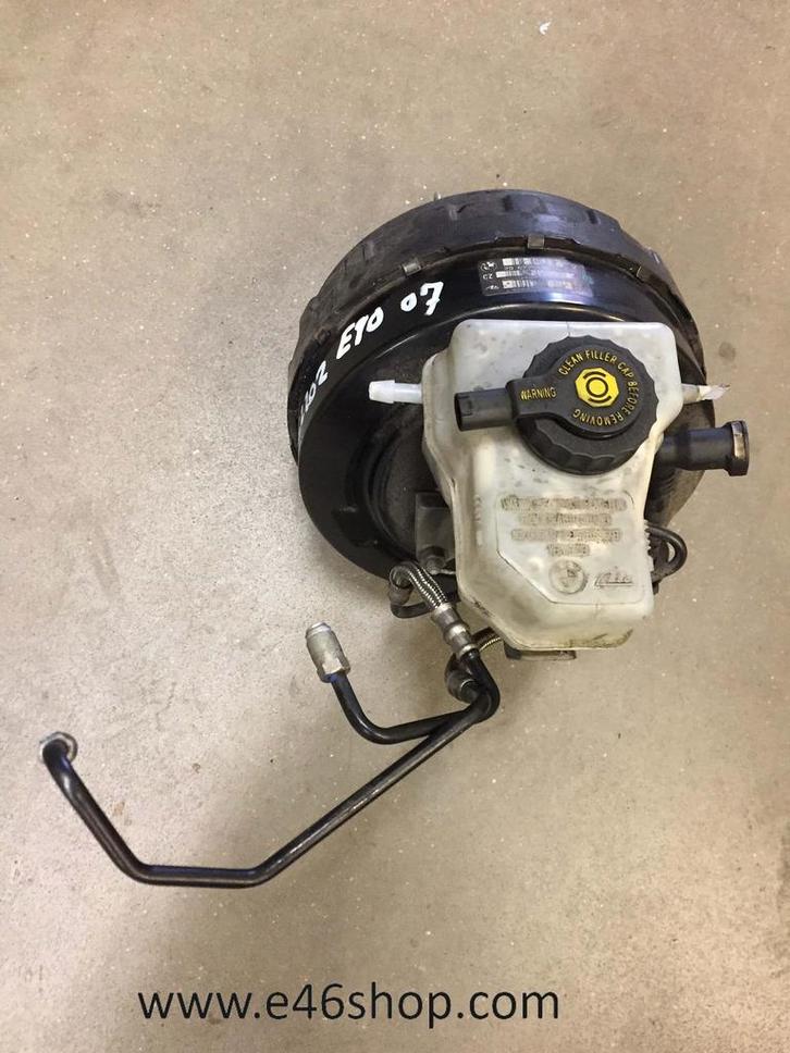 Rembekrachiger BMW E90 E91 , veel BMW onderdelen !!, Auto-onderdelen, Remmen en Aandrijving, BMW, Gebruikt, Ophalen of Verzenden