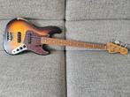 Fender Jazz Bass Road gedragen (3,64 kg!) + Raw vintage PU, Ophalen of Verzenden, Zo goed als nieuw