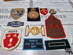 Lot militaria tekens alles voor 20€, Ophalen of Verzenden