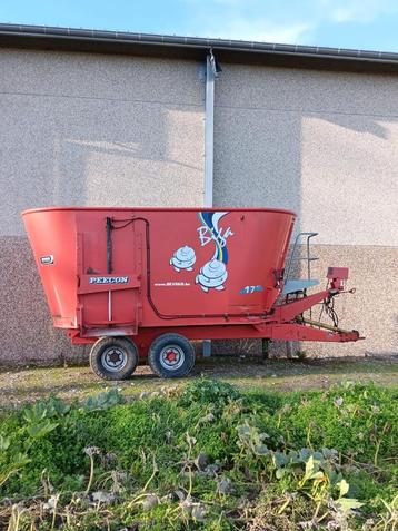 voedermengwagen, Articles professionnels, Enlèvement