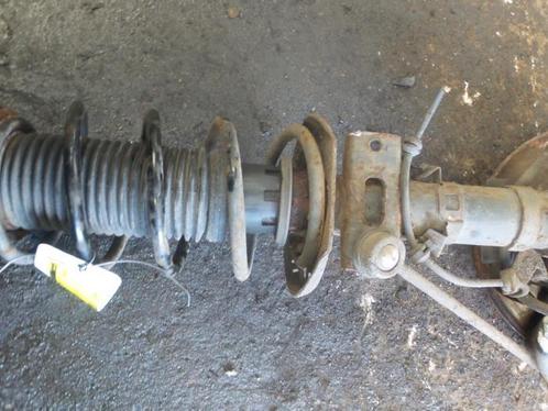 Schokdemperpoot rechts-voor van een Volkswagen Polo, Auto-onderdelen, Ophanging en Onderstel, Volkswagen, Gebruikt, 3 maanden garantie