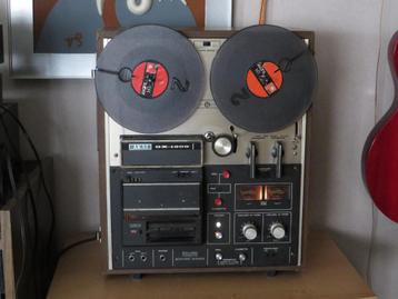 Akai GX-1900 beschikbaar voor biedingen