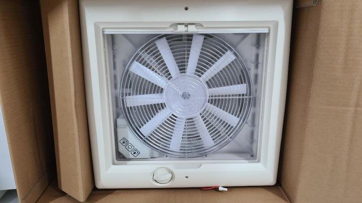 Omnivent dakventilator voor camper of caravan, Caravans en Kamperen, Mobilhomes, Particulier, Dakluik, Ophalen
