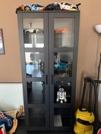 Vitrine Brimnes noir de chez Ikea, Huis en Inrichting, Kasten | Vitrinekasten, Ophalen, Zo goed als nieuw