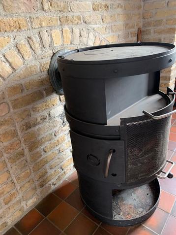Industriële houtkachel beschikbaar voor biedingen