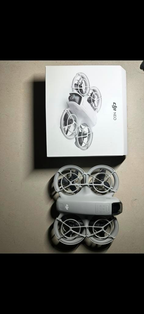 DJI Neo - Zo goed als nieuw - Zeer weini nele doos, Kinderen en Baby's, Speelgoed | Buiten | Speeltoestellen, Zo goed als nieuw