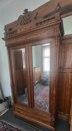 Grote Antiek kleerkast, Ophalen