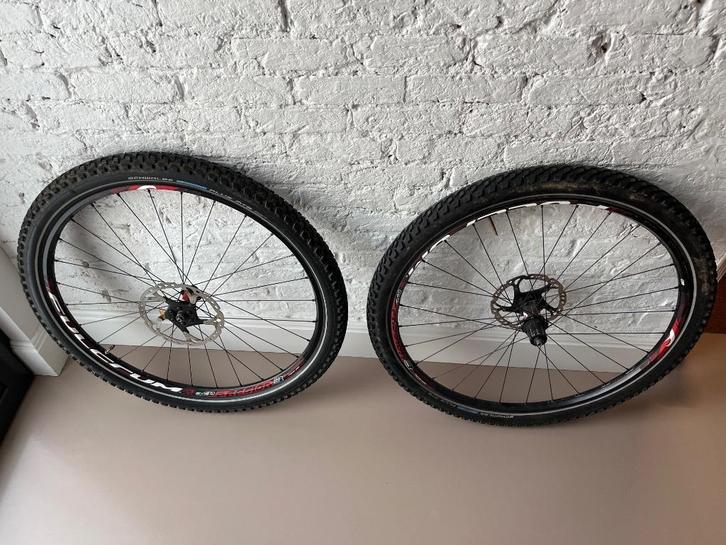 Fietsmateriaal LOT! (wegens schade aan het frame), Fietsen en Brommers, Fietsonderdelen, Gebruikt, Mountainbike, Overige typen