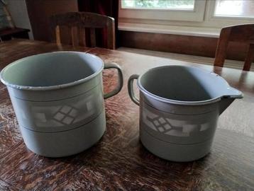 emaille melk kannen grijs met wit motief beschikbaar voor biedingen