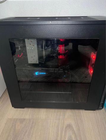 Gaming pc setup beschikbaar voor biedingen