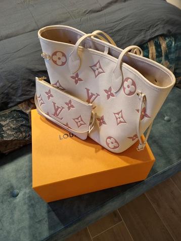 Louis vuiton neverfull limited edition, Handtassen en Accessoires, Tassen | Damestassen, Ophalen of Verzenden, Zo goed als nieuw
