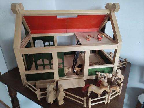 Beeboo houten boerderij met dieren, Kinderen en Baby's, Speelgoed | Houten speelgoed, Gebruikt, Ophalen