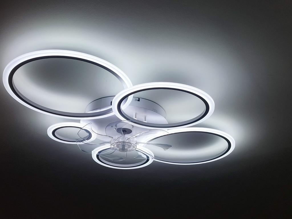 Plafonnier design, Enlèvement