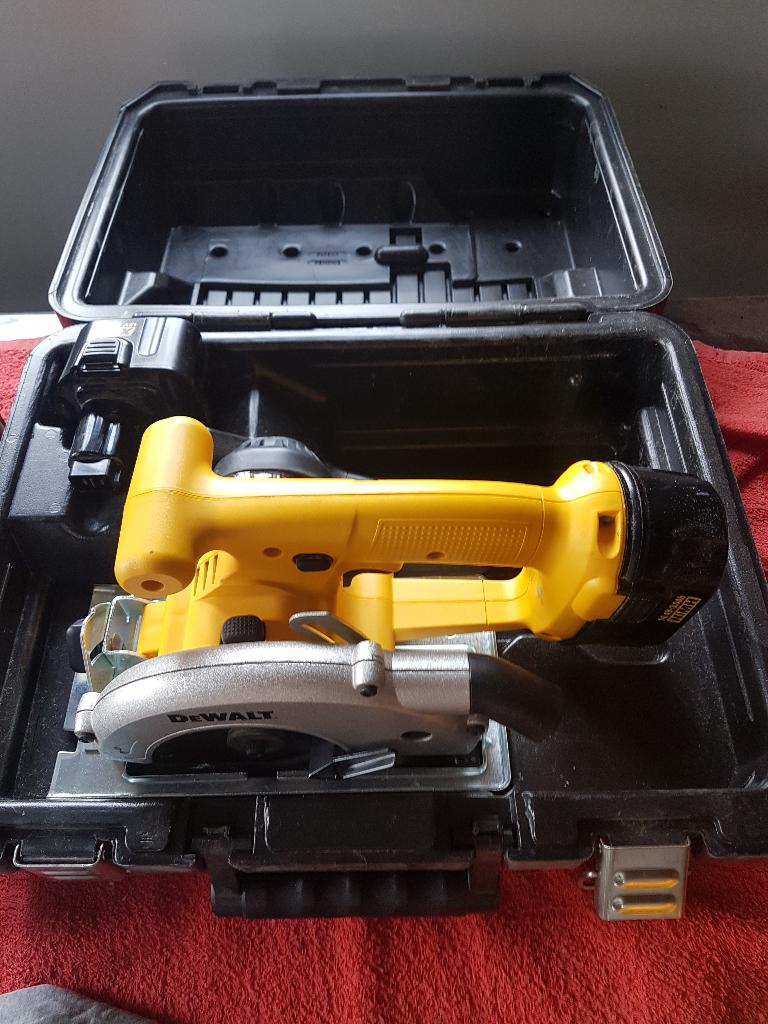 Dewalt, Doe-het-zelf en Bouw, Ophalen, Gebruikt