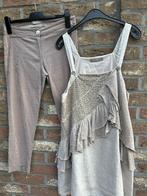 Myrine&Me beige tuniek M + legging L gestreept beige/taupe, Kleding | Dames, Blouses en Tunieken, Ophalen of Verzenden, Gedragen