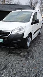 Peugeot partner 1.6 HDI ,2017 , 89000 km ,3 pers, Auto's, Bestelwagens en Lichte vracht, Bedrijf, Diesel, Airbags, Te koop
