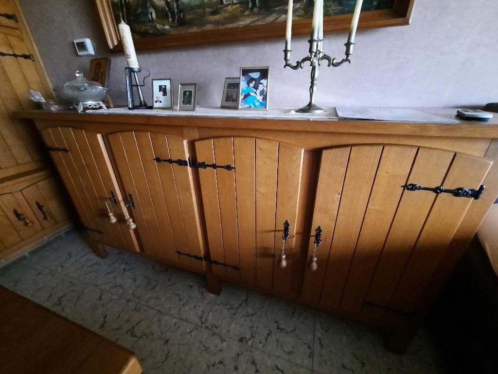 Eiken kast, Ophalen, Gebruikt