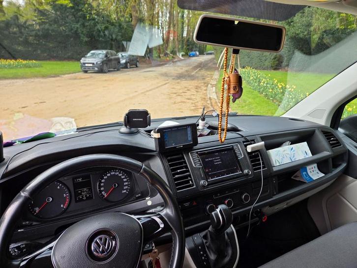 Perfect onderhouden VW Transporter T6 – Ideaal voor Personen, Autos, Camions, Entreprise, Air conditionné, Enlèvement