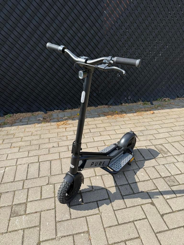 Elektrische Step Pure Escape Pro +, Vélos & Vélomoteurs, Trottinettes, Neuf, Step électrique (E-scooter), Enlèvement