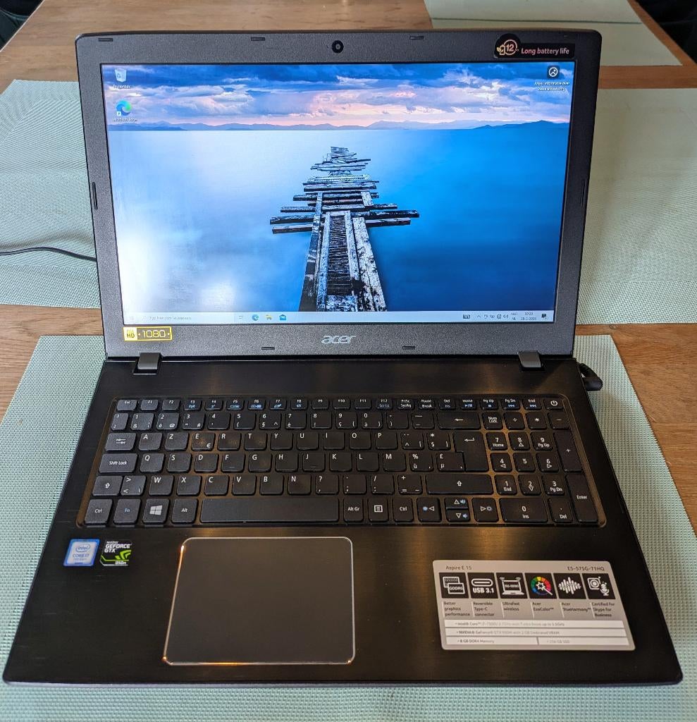 Snelle laptop i7/SSD/Full HD + tas Acer Aspire E5-575G-71HQ, Computers en Software, Windows Laptops, 256 GB, Met videokaart, 2 tot 3 Ghz