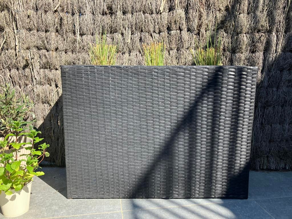 3 grote bloembakken incl siergrassen, Tuin en Terras, Bloembakken en Plantenbakken, Ophalen, Zo goed als nieuw