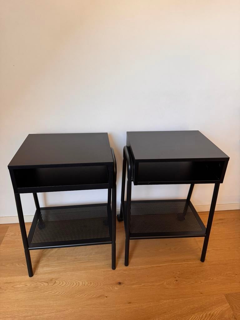 IKEA Setskog 2 zwarte nachtkastjes, Huis en Inrichting, Ophalen, Minder dan 45 cm, Metaal of Aluminium, 55 tot 70 cm