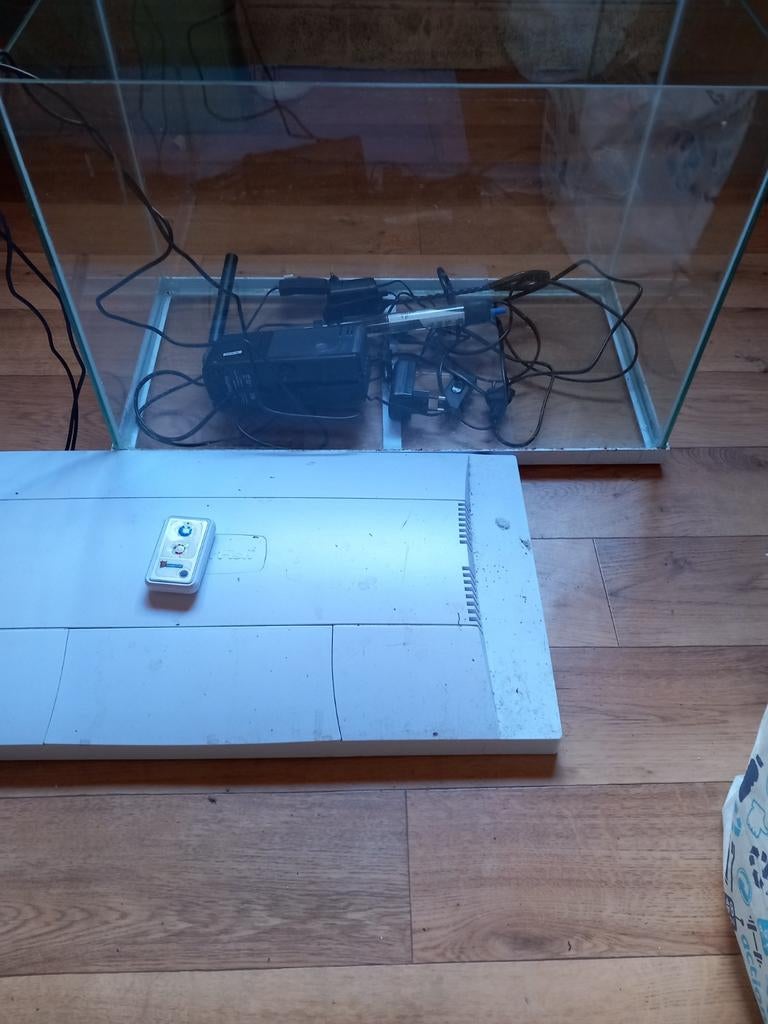 SUPERFISH perfect in staat en toebehoren, Animaux & Accessoires, Enlèvement, Chauffage, Filter, Superfish