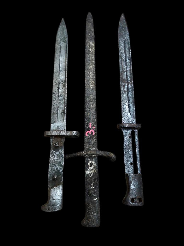 3 baïonnettes Bovo, Enlèvement ou Envoi