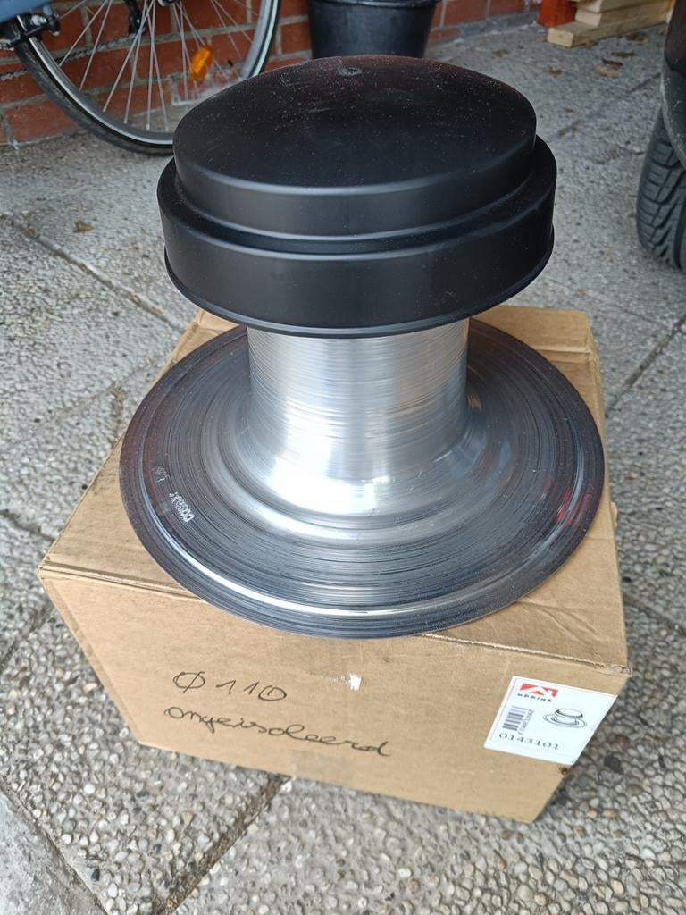 Plat dak ontluchter d.110, Bricolage & Construction, Ventilation & Extraction, Enlèvement, Neuf, Ventilateur