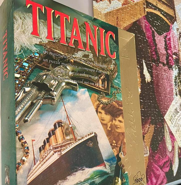 Puzzle policier interactif Le Meurtre du Titanic, Enfants & Bébés, Jouets | Éducatifs & Créatifs, Utilisé, Enlèvement ou Envoi