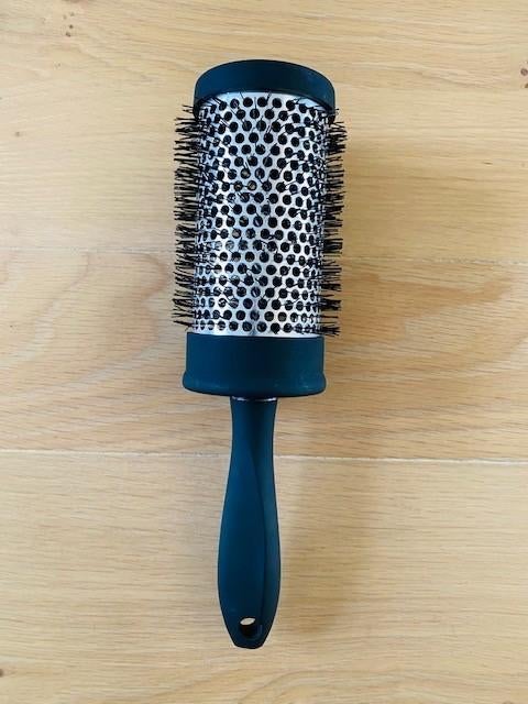 Brosse sèche-cheveux, revêtement en céramique – Nouveau !, Enlèvement ou Envoi, Neuf, Peigne ou Brosse