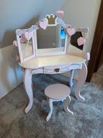 Perite coiffeuse rose, Enlèvement, Utilisé