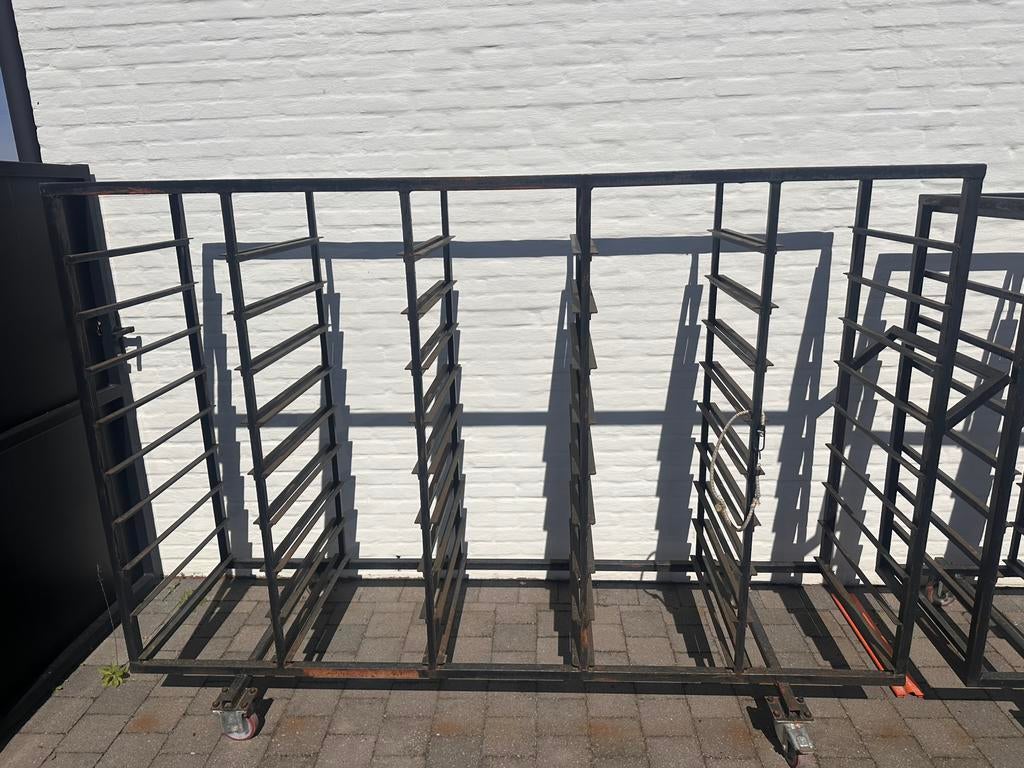 Ijzeren rekken, Ophalen, Gebruikt