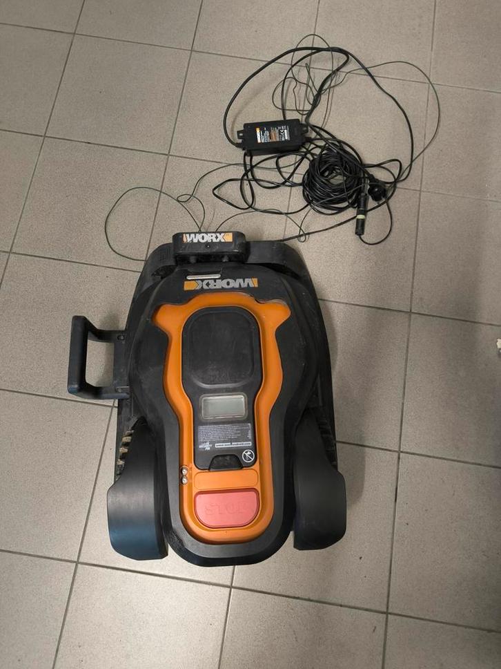 Robot tondeuse worx Landroid M WG791E.1 prix 220€, Jardin & Terrasse, Tondeuses robotisées, Enlèvement