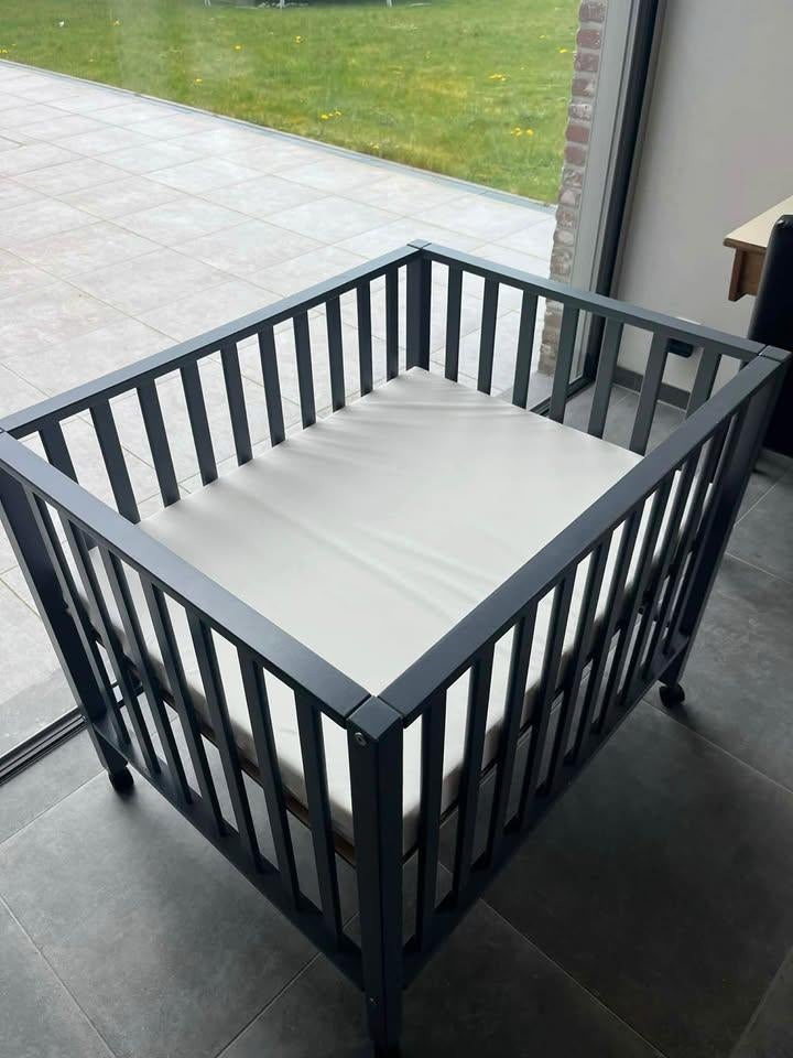 Baby park, Kinderen en Baby's, Babyparken, Ophalen, Gebruikt, Rechthoekig, Wieltjes